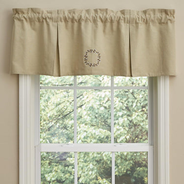 Cotton Wreath Valance - Pleated Park Designs - The Fox Decor